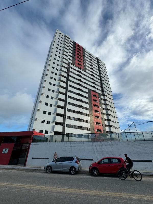 Apartamento em leilão em Maceió - AL — LOTE 004 APARTAMENTO - MACEIO