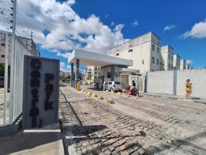 Apartamento em leilão em Feira De Santana - BA — LOTE 016 APARTAMENTO - FEIRA DE SANTANA
