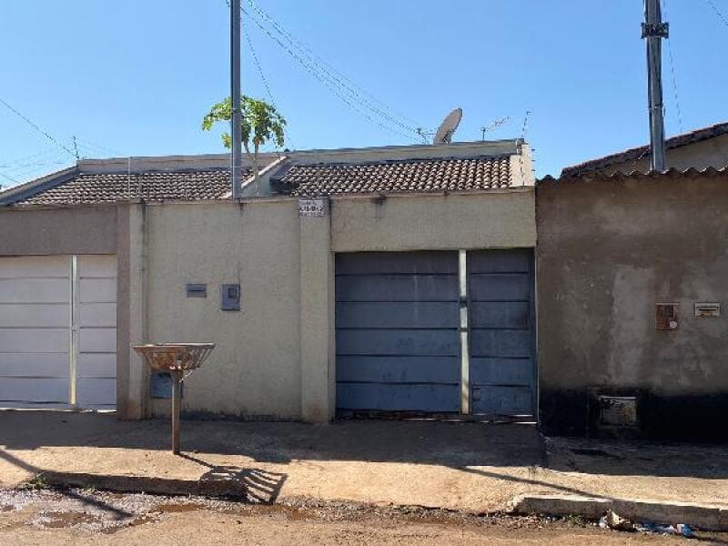 Casa em leilão em Goiânia - GO — LOTE 054 CASA - GOIANIA