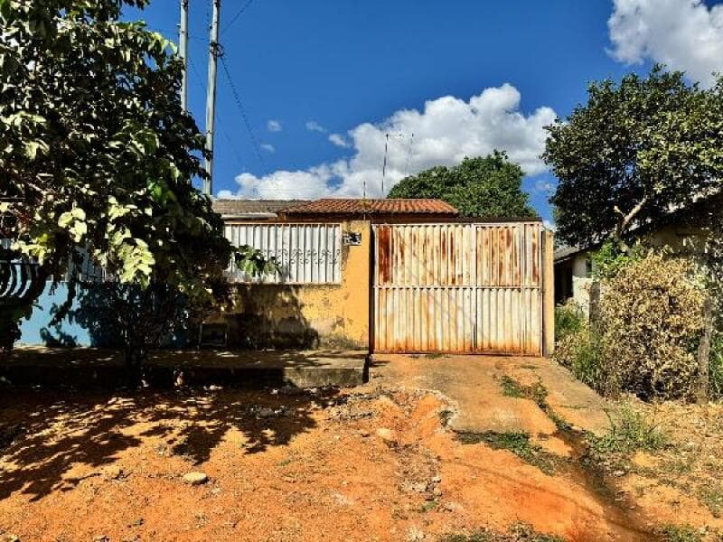 Casa em leilão em Luziânia - GO — LOTE 079 CASA - LUZIANIA
