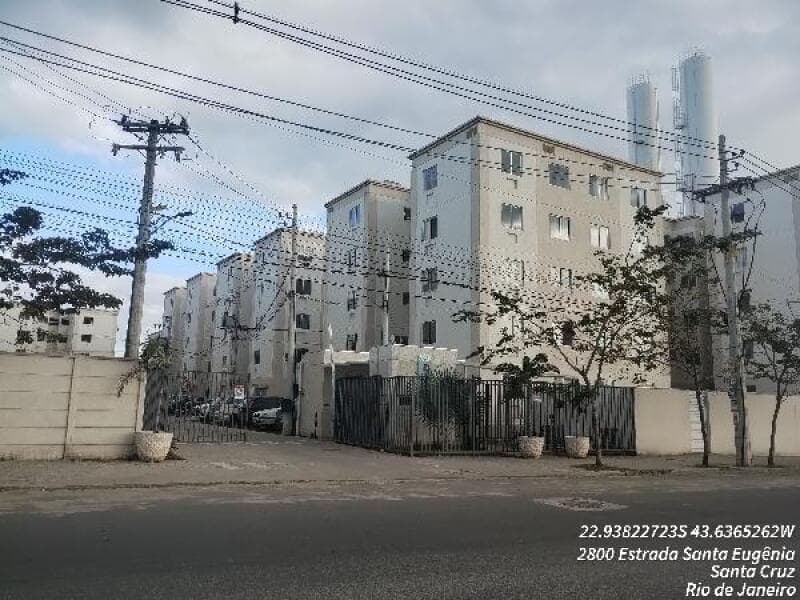 Apartamento em leilão em Rio De Janeiro - RJ — LOTE 385 APARTAMENTO - RIO DE JANEIRO