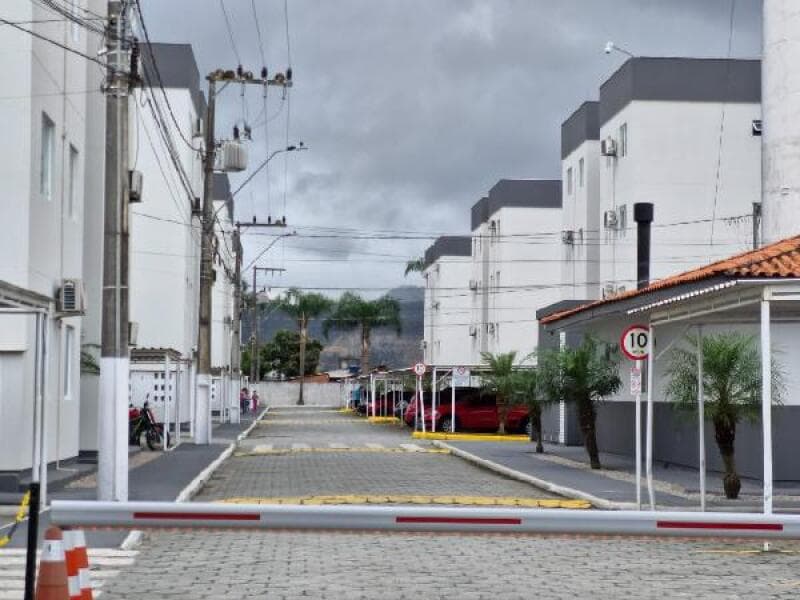 Apartamento em leilão em Palhoça - SC — LOTE 475 APARTAMENTO - PALHOCA