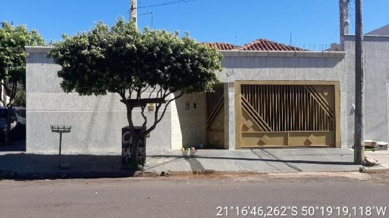 Casa em leilão em Birigui - SP — LOTE 392 CASA - BIRIGUI