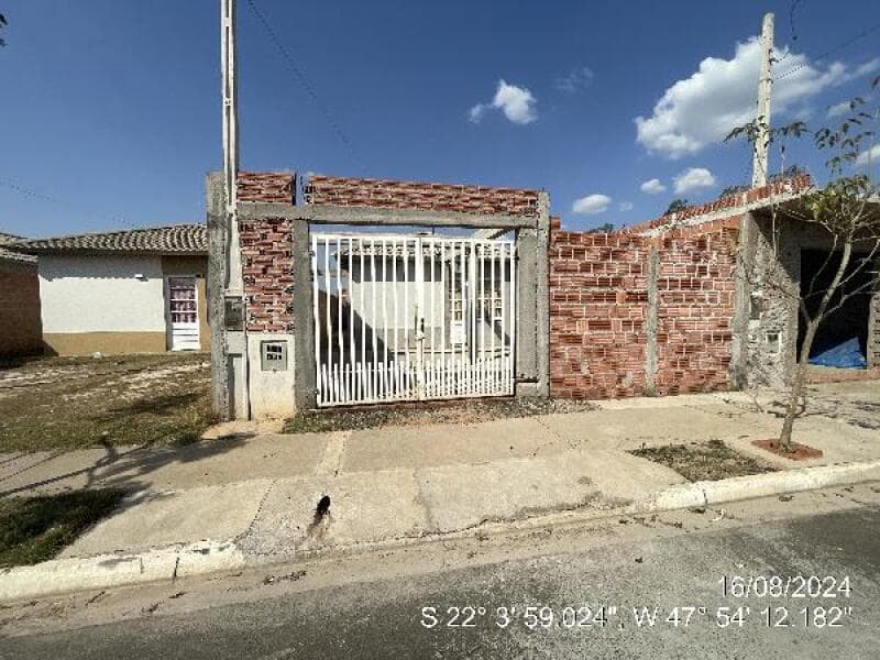 Casa em leilão em São Carlos - SP — LOTE 558 CASA - SAO CARLOS