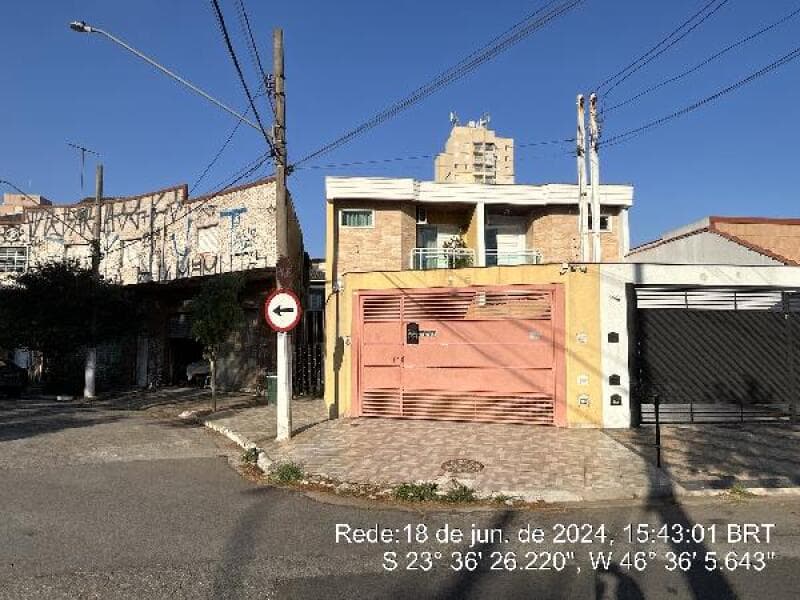 Casa em leilão em São Paulo - SP — LOTE 577 CASA - SAO PAULO