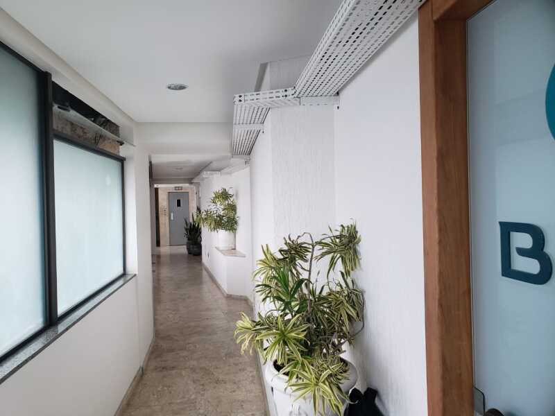 Foto 3 de 25: Comercial em leilão em Salvador - BA — LOTE 003 SALA 702 e 703 (PARTE) c/ 130m² (aproximadamente)