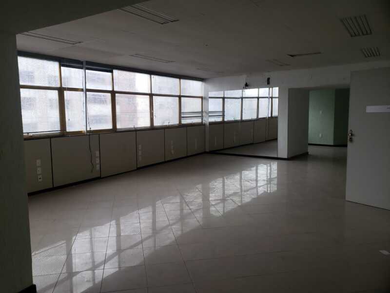 Foto 5 de 25: Comercial em leilão em Salvador - BA — LOTE 003 SALA 702 e 703 (PARTE) c/ 130m² (aproximadamente)