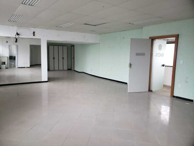Foto 6 de 25: Comercial em leilão em Salvador - BA — LOTE 003 SALA 702 e 703 (PARTE) c/ 130m² (aproximadamente)