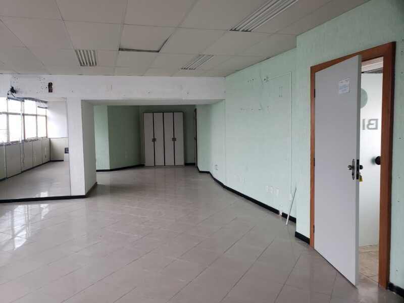 Foto 7 de 25: Comercial em leilão em Salvador - BA — LOTE 003 SALA 702 e 703 (PARTE) c/ 130m² (aproximadamente)