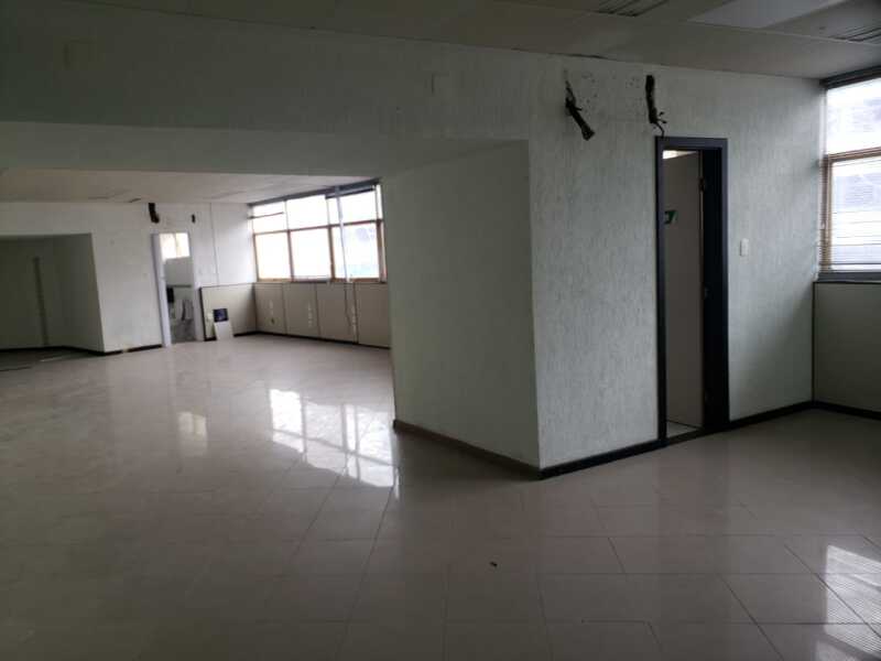 Foto 10 de 25: Comercial em leilão em Salvador - BA — LOTE 003 SALA 702 e 703 (PARTE) c/ 130m² (aproximadamente)