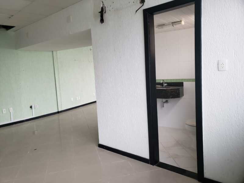 Foto 13 de 25: Comercial em leilão em Salvador - BA — LOTE 003 SALA 702 e 703 (PARTE) c/ 130m² (aproximadamente)