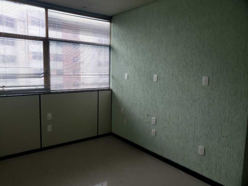 Foto 14 de 25: Comercial em leilão em Salvador - BA — LOTE 003 SALA 702 e 703 (PARTE) c/ 130m² (aproximadamente)