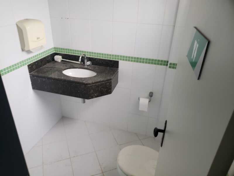 Foto 16 de 25: Comercial em leilão em Salvador - BA — LOTE 003 SALA 702 e 703 (PARTE) c/ 130m² (aproximadamente)