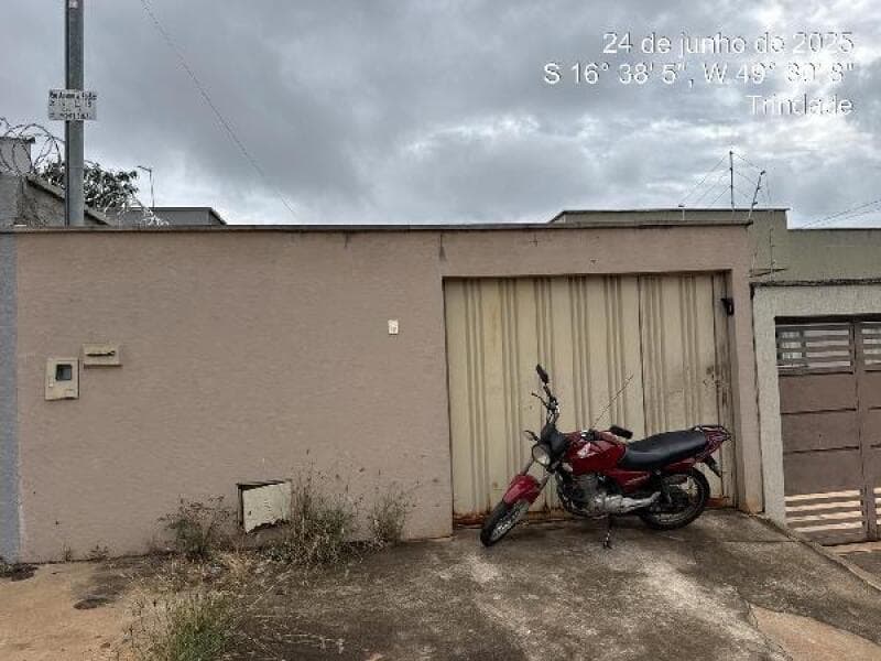 Casa em leilão em Trindade - GO, bairro Setor Monte Sinai — LOTE 118 CASA - TRINDADE