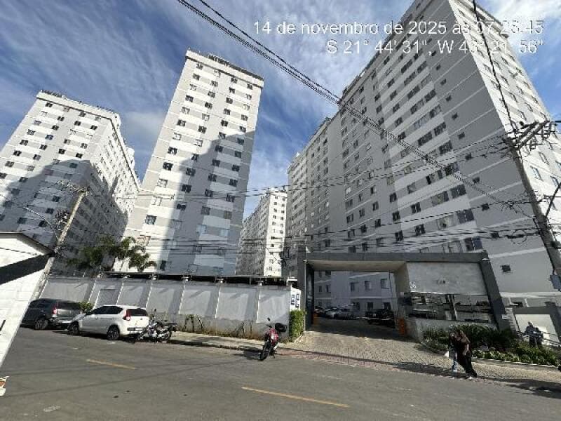 Apartamento em leilão em Juiz De Fora - MG, bairro Santa Terezinha — LOTE 159 APARTAMENTO - JUIZ DE FORA
