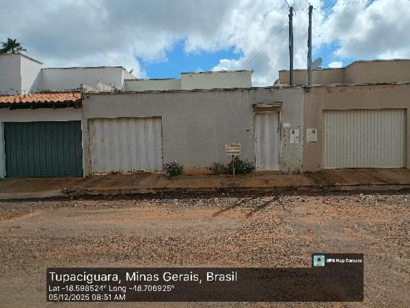 Casa em leilão em Tupaciguara - MG, bairro Andorinhas — LOTE 175 CASA - TUPACIGUARA