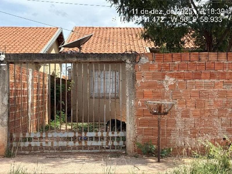 Casa em leilão em Várzea Grande - MT, bairro Paiaguas — LOTE 205 CASA - VARZEA GRANDE