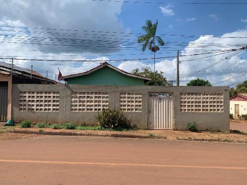 Casa em leilão em Altamira - PA, bairro Loteamento Parque Ipe — LOTE 208 CASA - ALTAMIRA