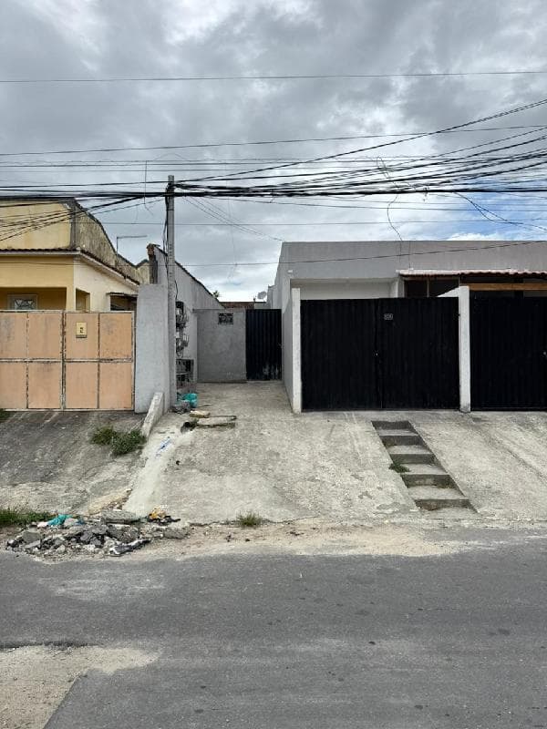 Casa em leilão em São Gonçalo - RJ, bairro Lagoinha — LOTE 402 CASA - SÃO GONÇALO