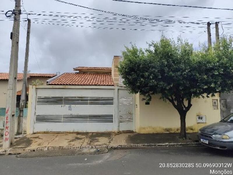 Casa em leilão em Monções - SP, bairro Monções I — LOTE 511 CASA - MONÇÕES