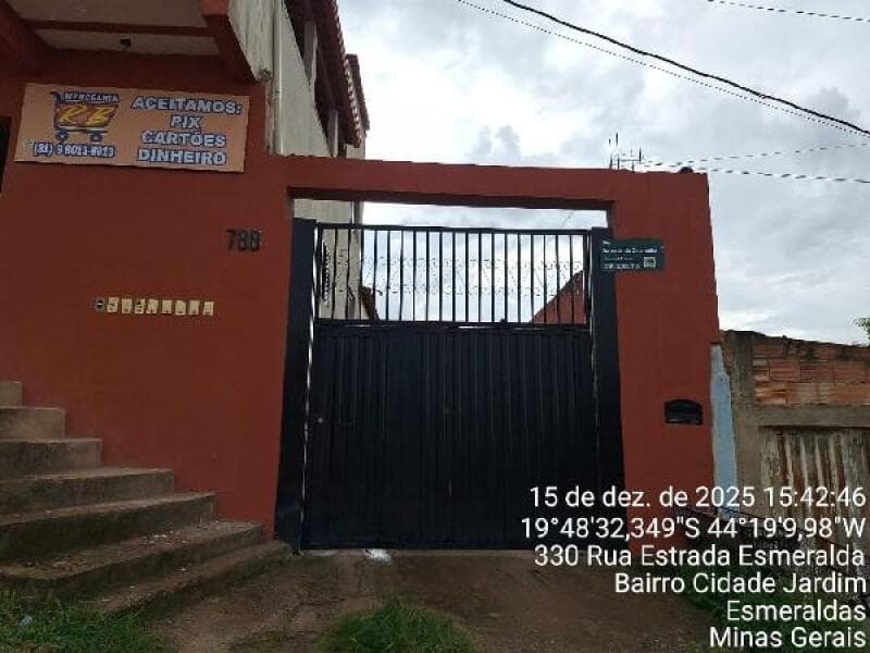 Casa em leilão em Esmeraldas - MG, bairro Parque Girassol — LOTE 127 CASA - ESMERALDAS