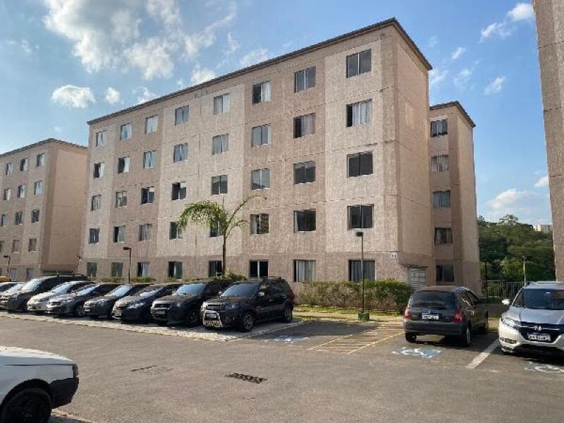 Apartamento em leilão em Cotia - SP, bairro Jardim Petropolis — LOTE 409 APARTAMENTO - COTIA