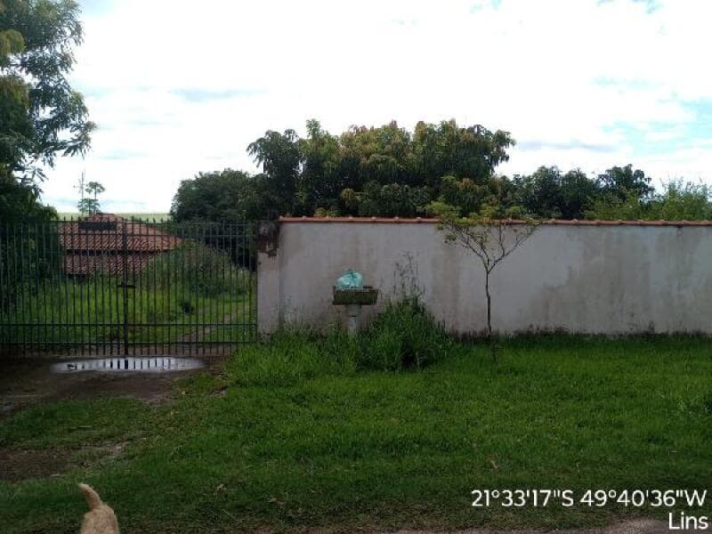 Casa em leilão em Lins - SP — LOTE 427 CASA - LINS