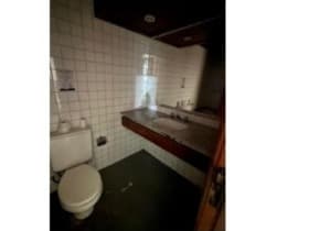 Foto 3 de 16: Apartamento em leilão em Salvador - BA, bairro Vitória — LOTE 001 APTO 1709 - ED. VICTORIA MARINA FLAT - SALVADOR / BA
