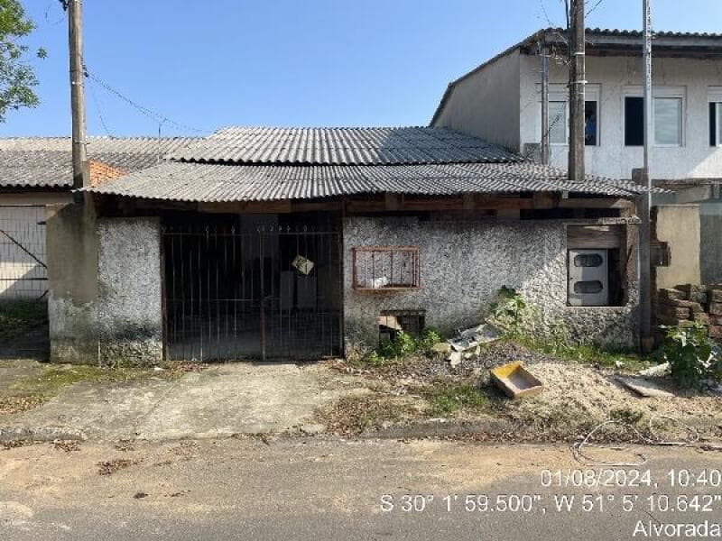 Casa em leilão em Alvorada - RS — LOTE 243 RS - ALVORADA