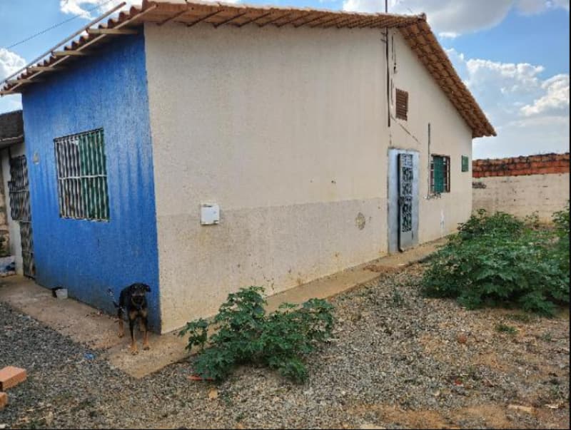 Casa em leilão em Luziânia - GO — LOTE 047 GO-LUZIANIA