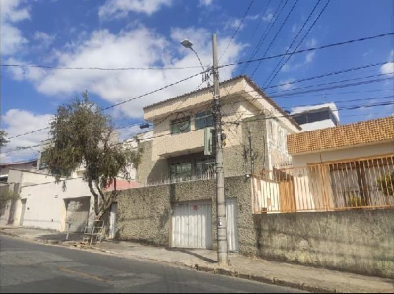 Terreno em leilão em Belo Horizonte - MG — LOTE 090 MG- BELO HORIZONTE