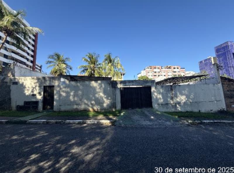 Casa em leilão em Lauro De Freitas - BA — LOTE 021 BA - LAURO DE FREITAS