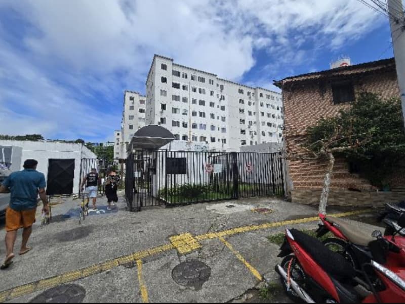 Apartamento em leilão em Salvador - BA — LOTE 032 BA - SALVADOR