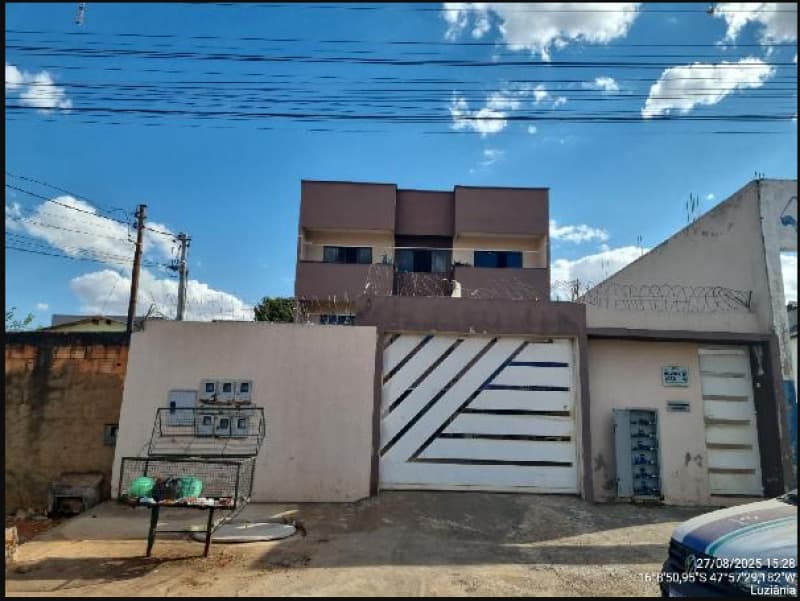 Apartamento em leilão em Luziânia - GO, bairro Jardim do Ingá — LOTE 099 GO - LUZIÂNIA