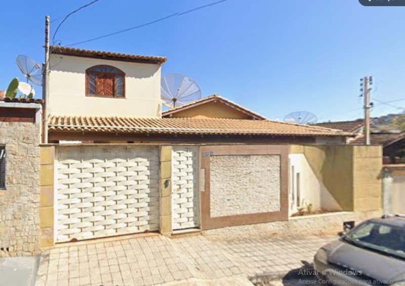 Casa em leilão em Muriaé - MG — LOTE 161 MG - MURIAÉ