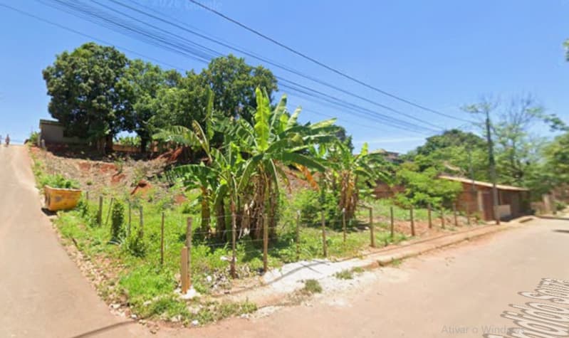 Foto 3 de 3: Terreno em leilão em Pitangui - MG, bairro Chapadão — LOTE 001 IMÓVEL URBANO EM PITANGUI/MG
