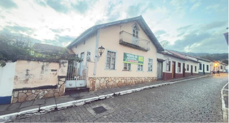 Foto 4 de 4: Casa em leilão em Sabará - MG, bairro Centro — LOTE 001 IMÓVEL RESIDENCIAL NO CENTRO DE SABARÁ/MG