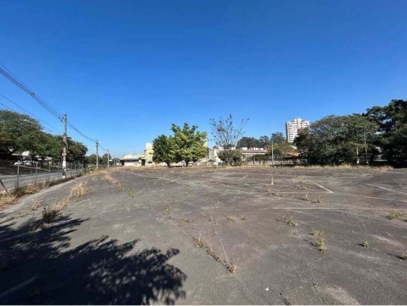 Foto 31 de 40: Terreno em leilão em São Paulo - SP, bairro Jardim Saúde — LOTE 001 Área 9.004,39 na Av. Presid Tancredo Neves, 1600, Jd. Saúde, São Paulo, SP