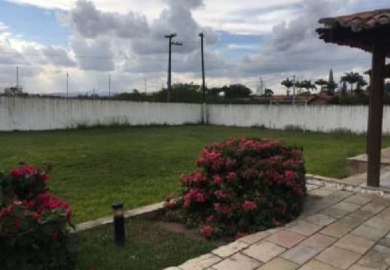 Foto 9 de 17: Casa em leilão em Gravatá - PE — LOTE 010 Lote em Leilão Judicial