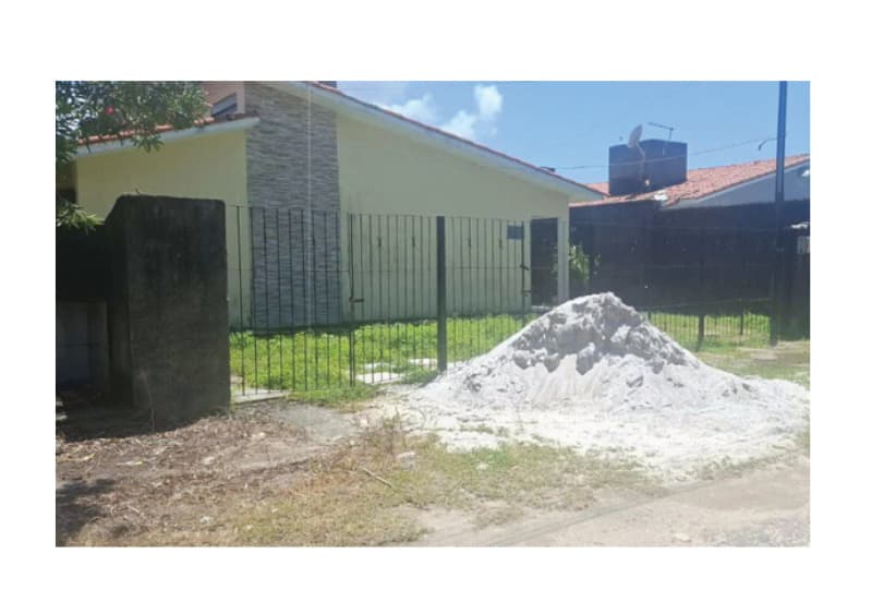 Foto 3 de 6: Casa em leilão em Paulista - PE, bairro Nossa Senhora da Conceição — LOTE 011 Lote em Leilão Judicial
