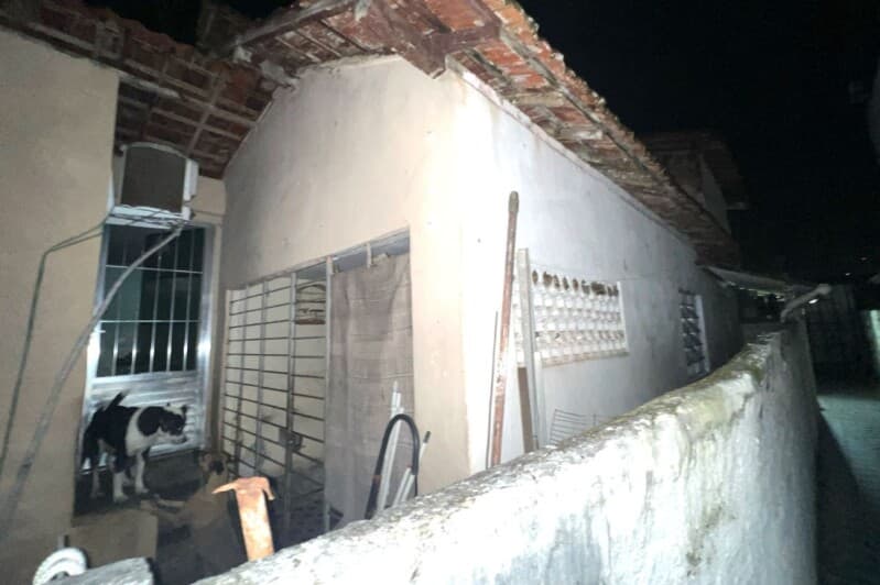 Foto 4 de 5: Casa em leilão em São Lourenço Da Mata - PE, bairro Centro — LOTE 001 LOTE EM VENDA DIRETA