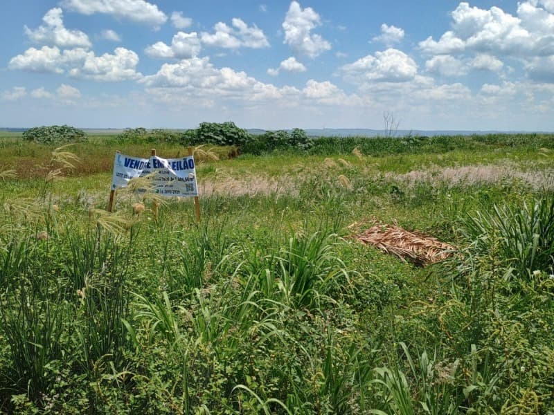 Foto 1 de 5: Comercial em leilão em Jardinópolis - SP — LOTE 007 Matrícula: 16.884 do Cartório de Registro de Imóveis e Anexos da Comarca de Jardinópolis –