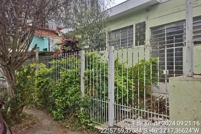 Foto 6 de 16: Terreno em leilão em Bragança Paulista - SP — LOTE 005 IMÓVEL, URBANO, LOCALIZADO NA RUA APARÍCIO VALLE, Nº 195, JARDIM NOVA BRAGANÇA, BRAGANÇA PA