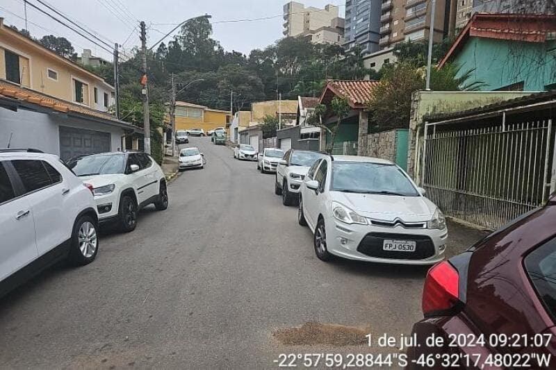 Foto 7 de 16: Terreno em leilão em Bragança Paulista - SP — LOTE 005 IMÓVEL, URBANO, LOCALIZADO NA RUA APARÍCIO VALLE, Nº 195, JARDIM NOVA BRAGANÇA, BRAGANÇA PA