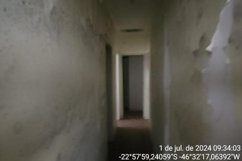 Foto 15 de 16: Terreno em leilão em Bragança Paulista - SP — LOTE 005 IMÓVEL, URBANO, LOCALIZADO NA RUA APARÍCIO VALLE, Nº 195, JARDIM NOVA BRAGANÇA, BRAGANÇA PA