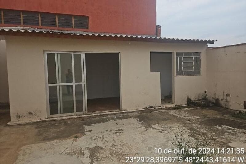 Foto 14 de 18: Terreno em leilão em Angatuba - SP — LOTE 007 IMÓVEL URBANO, LOCALIZADO NA RUA IRMÃOS BASILE, 390, CENTRO, MUNICÍPIO DE ANGATUBA/SP