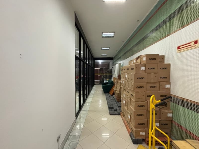 Foto 6 de 22: Comercial em leilão em São Paulo - SP, bairro Vila Mariana — LOTE 001 PRÉDIO COM 1600 M² - RUA DOMINGOS DE MORAIS, 1810, VILA MARIANA