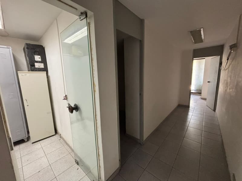 Foto 11 de 22: Comercial em leilão em São Paulo - SP, bairro Vila Mariana — LOTE 001 PRÉDIO COM 1600 M² - RUA DOMINGOS DE MORAIS, 1810, VILA MARIANA