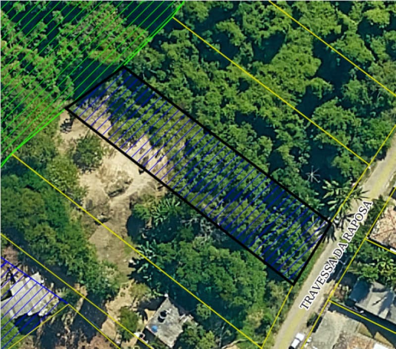 Foto 3 de 3: Terreno em leilão em Ilhabela - SP — LOTE 001 Terreno Localizado na Travessa da Raposa, 35 · Zabumba (lado sul)