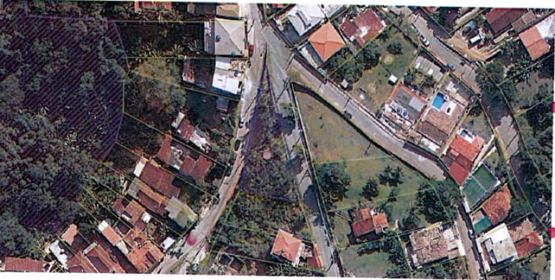 Foto 1 de 3: Terreno em leilão em Ilhabela - SP, bairro Zabumba — LOTE 009 Terreno Localizado na Rua do Zabumba, 750 · Zabumba (lado sul)
